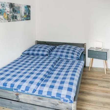 Wohlfuehlwohnung Im Zentrum Mit 24-7 Self Check-in, Wlan & Smart Tv *