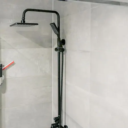 Wohlfuehlwohnung Im Zentrum Mit 24-7 Self Check-in, Wlan & Smart Tv Апартаменты